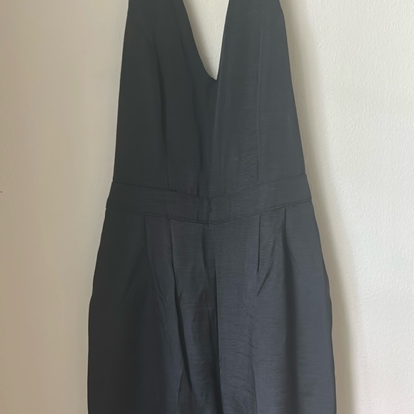 Black halter jumpsuit - Picture 4 of 7